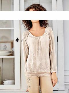 Bluse mit Spitze sand