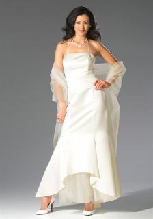 Brautkleid mit Stola creme