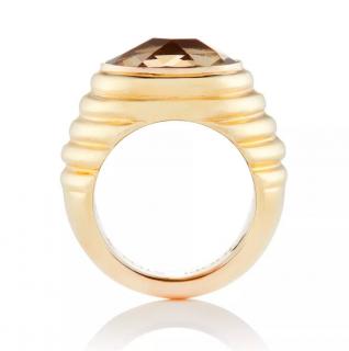 Designer-Ring goldfarben