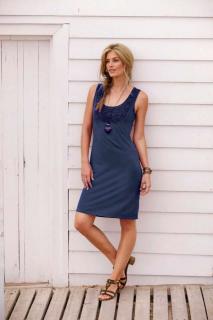 Kleid mit Spitze marine