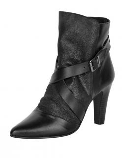 Leder-Stiefelette schwarz