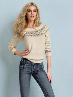 Marken-Pullover ecru-beige