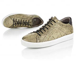 Marken-Sneaker goldfarben