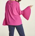 Bluse mit Volants himbeere