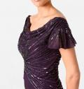 Designer-Abendkleid mit Perlen pflaume