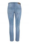 Marken-Boyfriendjeans hellblau