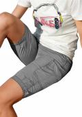 Marken-Shorts grau