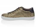 Marken-Sneaker goldfarben