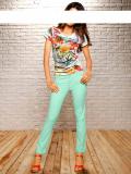 Marken-Stretchjeans mint