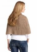 Marken-Strickcape beige