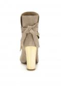 Marken-Veloursleder-Stiefelette beige-goldfarben