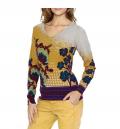 Pullover bunt