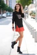 Sweatshirt mit Strass schwarz-bunt